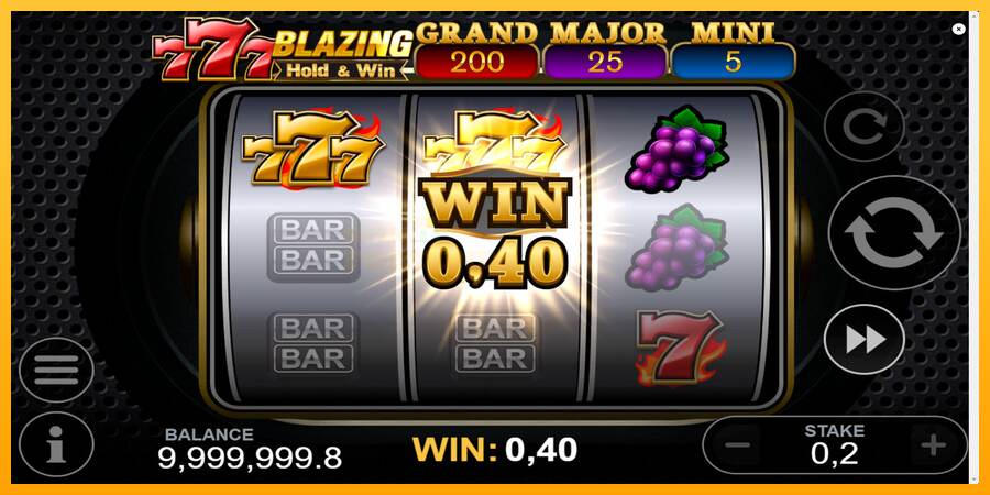 777 Blazing Hold & Win mesin permainan untuk uang, gambar 3