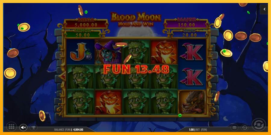 Blood Moon Hold and Win mesin permainan untuk uang, gambar 3